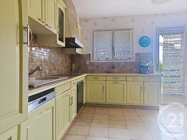 Maison à vendre  4 pièces - 135,35 m 2   LE BOULOU  - 66