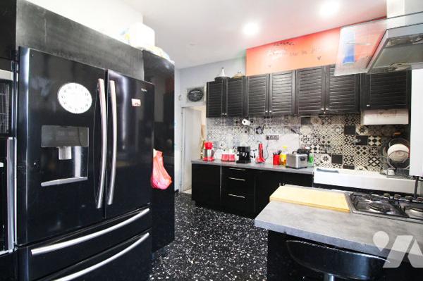 Maison de ville de 85/90m2 habitables, quartier Saint-Antoine (+ petit extérieur)