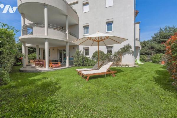 Appartement T3 lumineux en rez-de-jardin avec grand extérieur – Ferney-Voltaire hypercentre