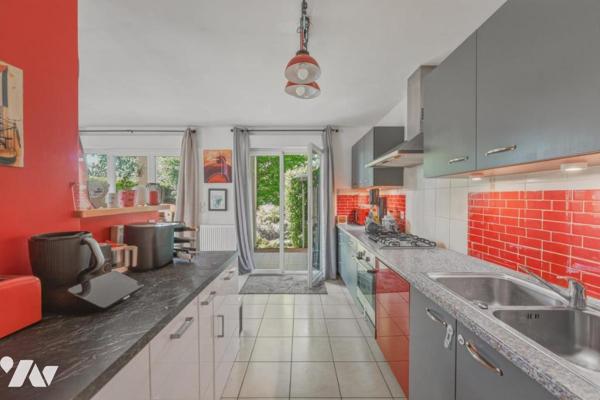 Appartement T3 lumineux en rez-de-jardin avec grand extérieur – Ferney-Voltaire hypercentre