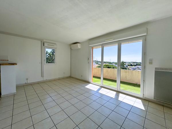 Appartement T4 traversant avec une belle vue dégagée !