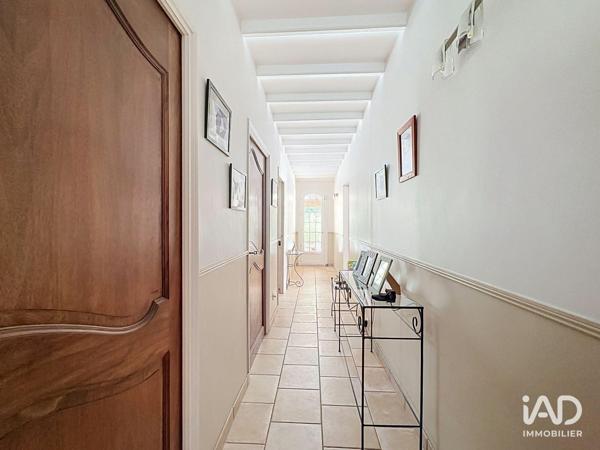 Maison à vendre 5 pièces 229 m² Morières-lès-Avignon