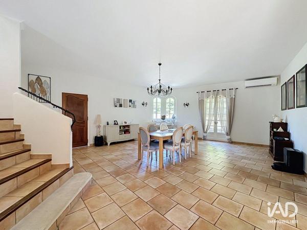 Maison à vendre 5 pièces 229 m² Morières-lès-Avignon