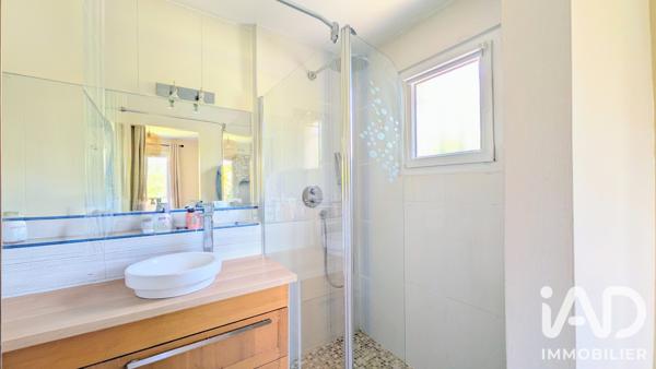 Maison à vendre 5 pièces 140 m² Solliès-Pont