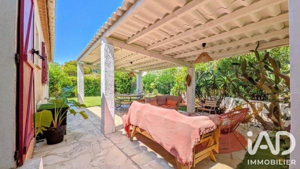Maison à vendre 5 pièces 140 m² Solliès-Pont