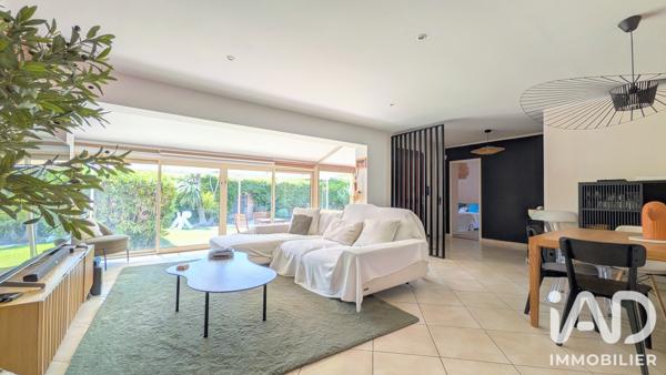 Maison à vendre 5 pièces 140 m² Solliès-Pont