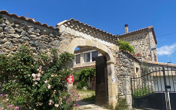 Maison à vendre    4 pièces • 127 m2 Saint-Paul-le-Jeune