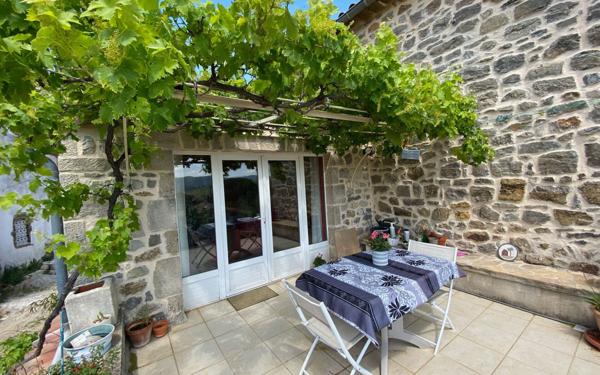 Maison à vendre    4 pièces • 127 m2 Saint-Paul-le-Jeune