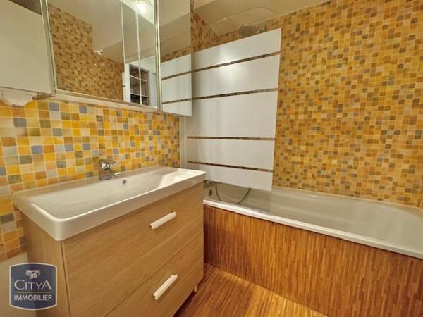 Appartement à louer 2 pièces 60m²
