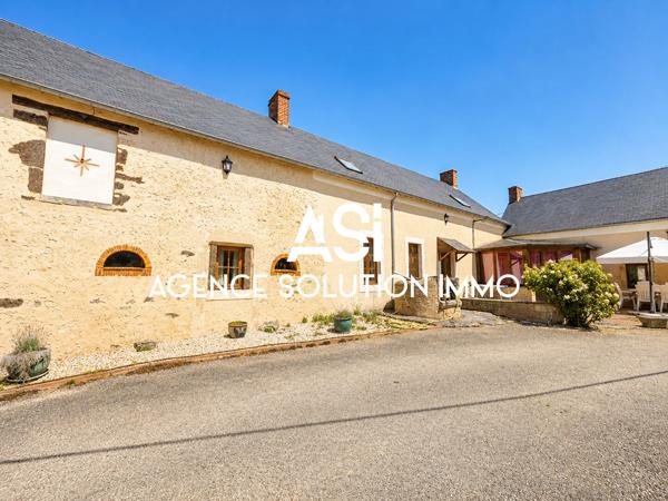 LONGERE EN PIERRE CHARME CAMPAGNE JARDIN DEPENDANCE