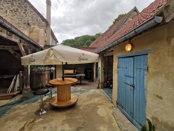 Maysel (60660) Maysel - bâtisse en pierre de 148 m² à seulement 60km de Paris