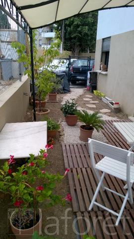 Location appartement Salon-de-Provence - 4 pièce(s) - 85 m² - 1 230 €/mois