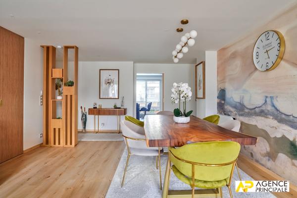 Appartement 6 pièce(s) 125.57 m2 -exclusivite - ascenseur 1 164 000 € ** - Référence 4233