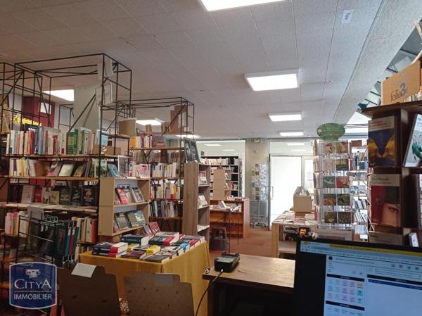 Local commercial à vendre