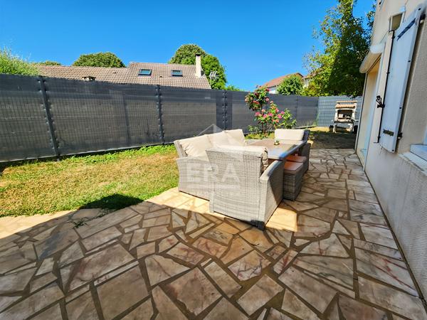 Maison Savigny Le Temple 5 pièce(s) 102.5 m2