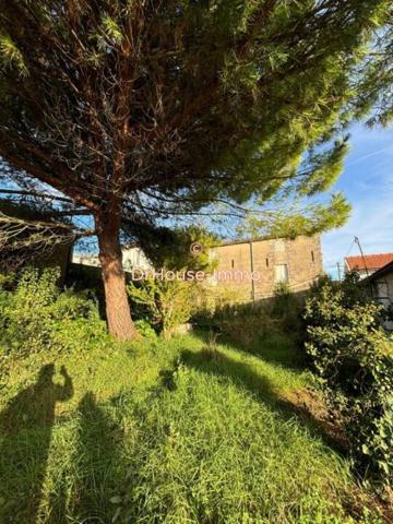 Immeuble à vendre 10 pièces de 210 m²