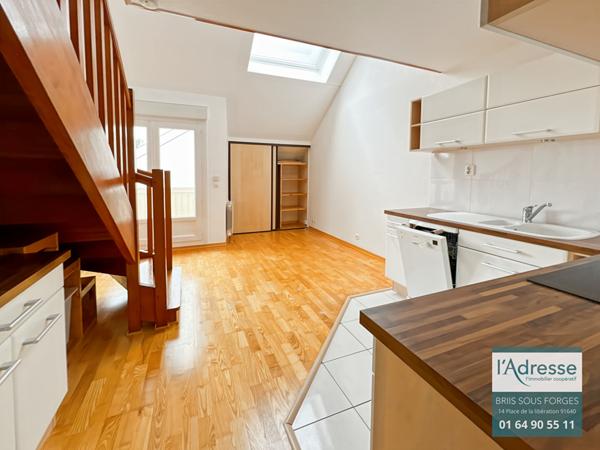 Appartement Dourdan 2 pièce(s) 31 m2 en duplex avec balcon