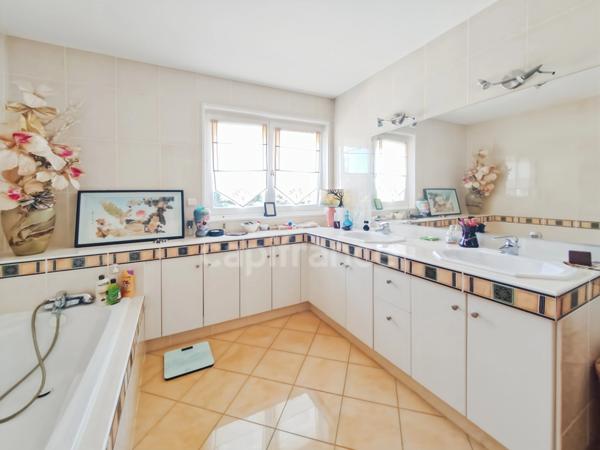 Villa à vendre 6 pièces GIVRY (71) terrain de 7241 m² et parcelle à bâtir !