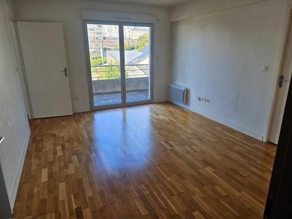 Appartement à louer, 2 pièces - ANGERS 49100