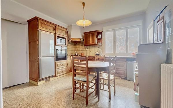 Maison à vendre    5 pièces •  Chenôve