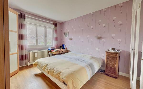 Maison à vendre    5 pièces •  Chenôve