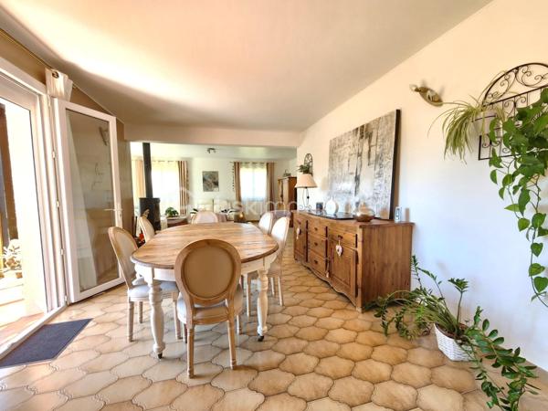 Maison de 197,99 m²