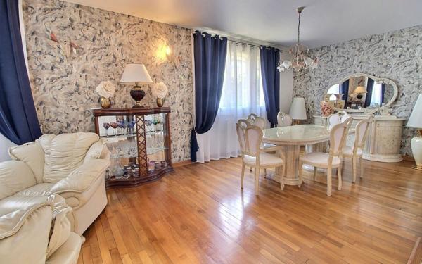 Maison à vendre    7 pièces •  Savigny-sur-Orge