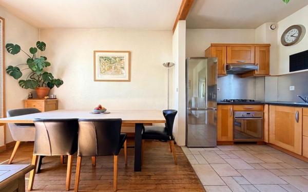 Maison à vendre    5 pièces • 71,06 m2 Villiers-sur-Marne