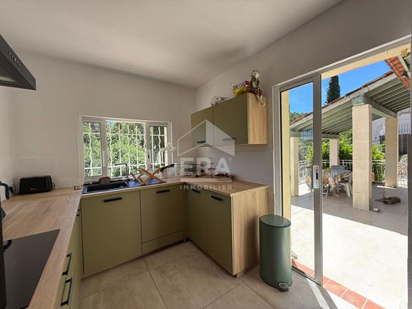 A VENDRE 83470 SAINT MAXIMIN LA SAINTE BAUME MAISON  TYPE 5 DE 147 M² SUR 2300 M² DE JARDIN PISCINE DOUBLE GARAGE ET STUDIO INDEPENDANT