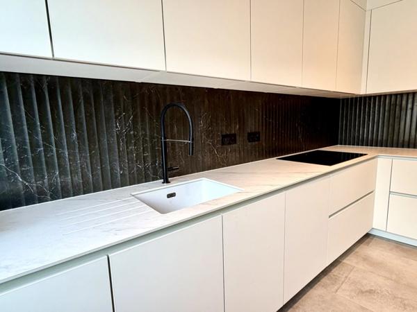 Dpt Finistère (29), à vendre Brest Pasteur Lycée St Anne Maison T10 de 200 m² - Terrain de 210 m² - Terrasse 30m²