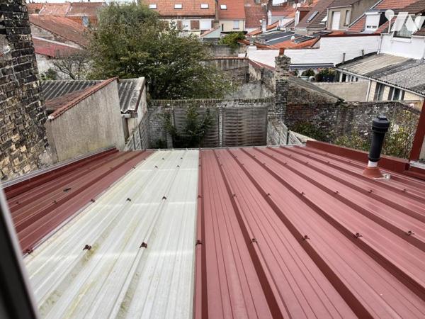 Proche zone Curie, MAISON de ville avec petit jardin
