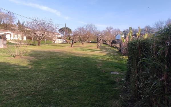 Maison à vendre    4 pièces •  Razac-sur-l'Isle