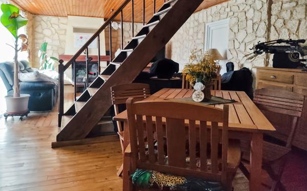 Maison à vendre    4 pièces •  Razac-sur-l'Isle