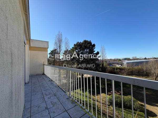 Appartement à SAINT-HERBLAIN, 44800 - 4 pièces 77m²