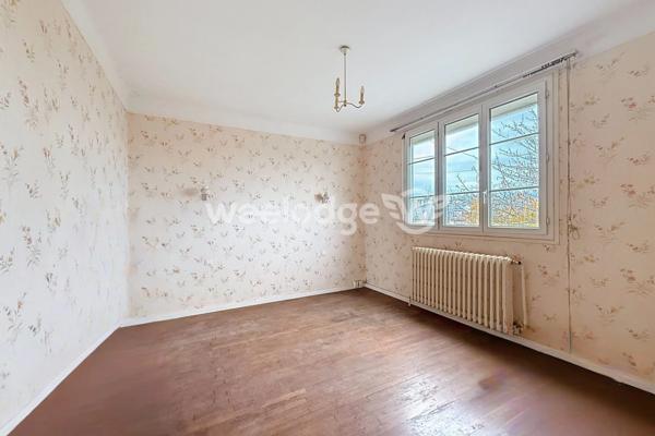 Maison à vendre 6 pièces de 114,04 m² à Éragny