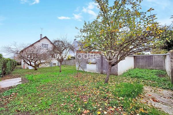 Maison à vendre 6 pièces de 114,04 m² à Éragny