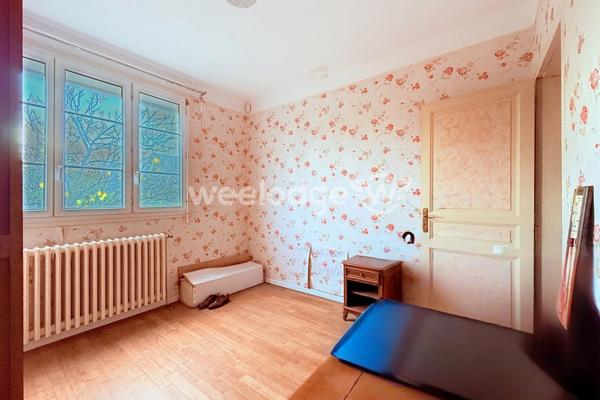 Maison à vendre 6 pièces de 114,04 m² à Éragny