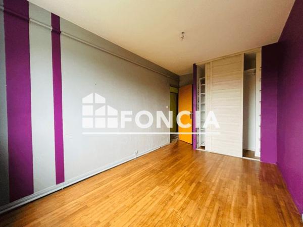 À vendre Appartement 4 pièces 65.81 m² - Poitiers 86000