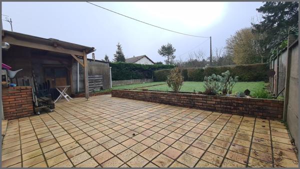 Maison à BRESSUIRE, 79300 - 8 pièces 95m²