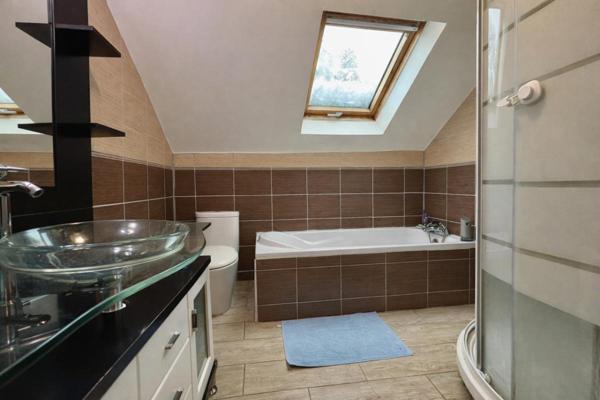 Maison Meslieres 5 pièce(s) 123.55 m2