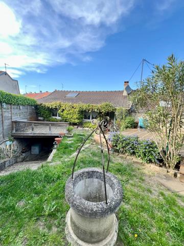 Ensemble Immobilier -Maisons-Commerces- Centre Ville Montlhéry