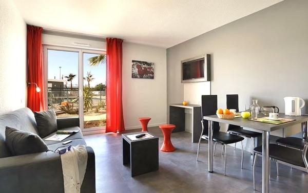 INVESTISSEMENT LOCATIF   ST JEAN DE VEDAS - Résidence Vacancéole - Le Terral - Montpellier Sud*** - 6.29%  de rentabilité.