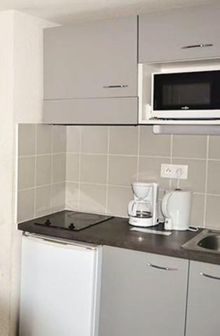 INVESTISSEMENT LOCATIF   ST JEAN DE VEDAS - Résidence Vacancéole - Le Terral - Montpellier Sud*** - 6.29%  de rentabilité.