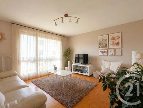 Appartement T3 à vendre  3 pièces - 67,39 m 2   BASSENS  - 73