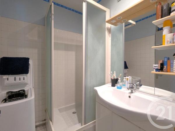 Appartement T3 à vendre  3 pièces - 67,39 m 2   BASSENS  - 73