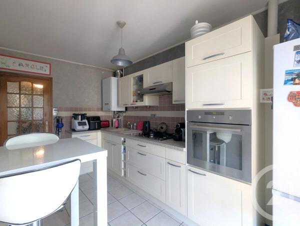 Appartement T3 à vendre  3 pièces - 67,39 m 2   BASSENS  - 73