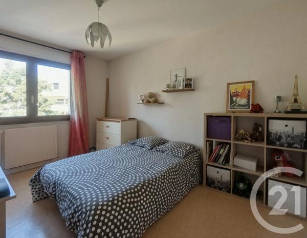 Appartement T3 à vendre  3 pièces - 67,39 m 2   BASSENS  - 73