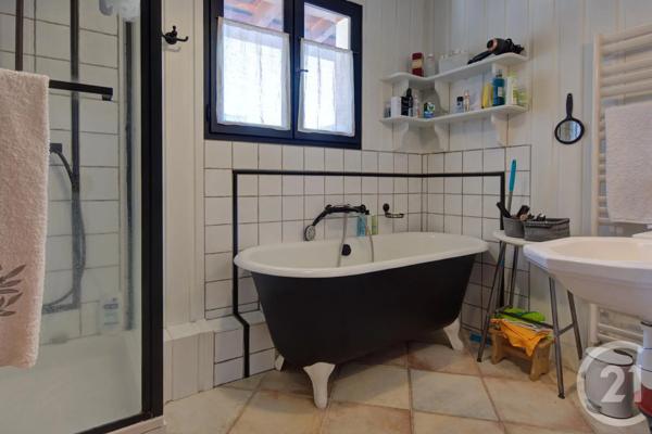 Appartement F3 à vendre  3 pièces - 73,54 m 2   SALLANCHES  - 74
