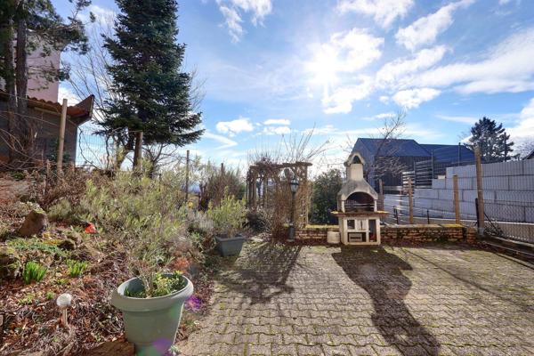 EXCLUSIVITE CLERMONT-FERRAND, limite DURTOL , belle villa des années 50