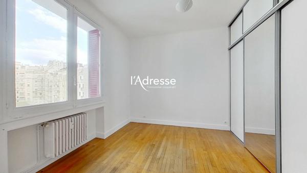 Bureaux pour profession libérale - GRENOBLE - 3-4 pièces - 88.28 m2 - 2 balcons